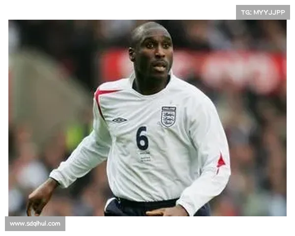 实况坎贝尔为何成为足球传奇的五大理由解析