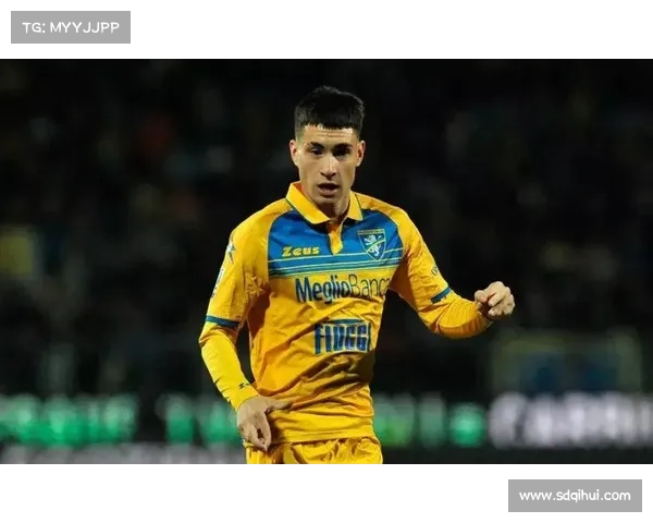 带病上场的库普梅纳斯如何坚持比赛并为球队贡献力量的背后故事